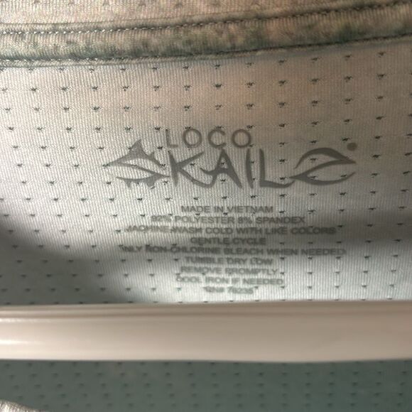 Loco Skaile long sleeve graphic shirt, size large, excellent used condition - Picture 3 of 7